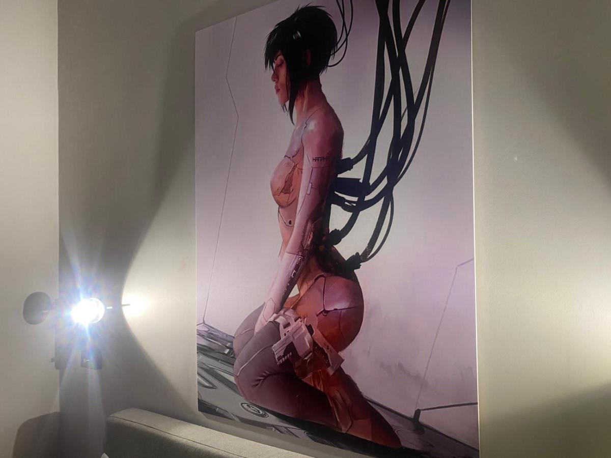New Luxury Cyberpunk 1bed Studio Serviced Notting Hill Free Wifi & Netflix Location Perfect For Solo & Coupled Guests Appartement *